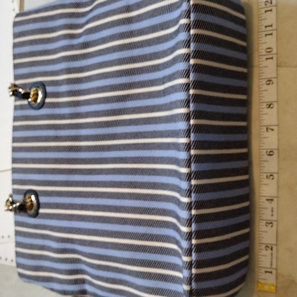 Talbots tote style purse. - Picture 13 of 13